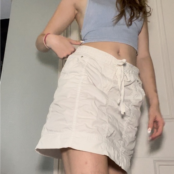Y2k White cargo skirt - Picture 2 of 13